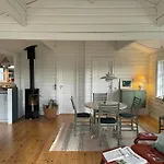 Bright House In Dune Row Near The North Sea Ferienhaus *
